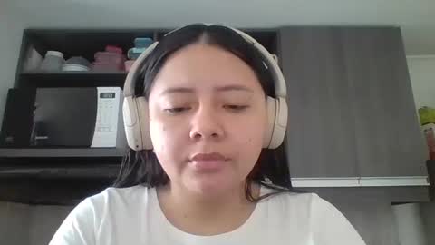 Iris 3 online show from March 24, 2:33 pm