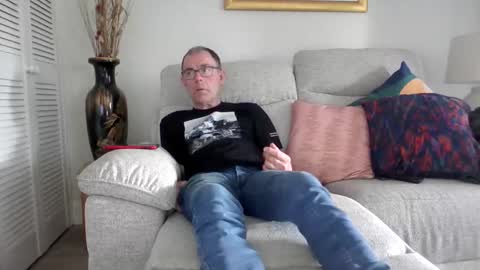 Snapshot of inthemood63 chatting on April 27, 4:16 pm inthemood63 online show from April 27, 4:16 pm
