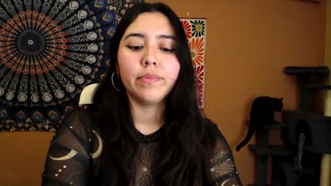 Snapshot of intimatetales chatting on December 22, 6:04 pm Africa online show from December 22, 6:04 pm