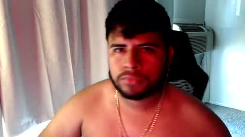 Snapshot of intomysecrets chatting on August 6, 11:17 pm intomysecrets online show from August 6, 11:17 pm