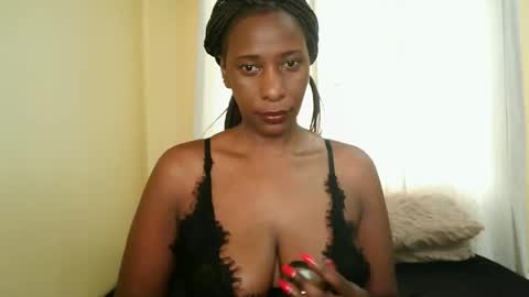 Snapshot of invobae chatting on November 10, 4:55 am INVOBAE online show from November 10, 4:55 am