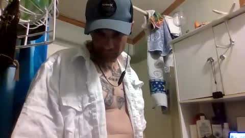 Snapshot of ipleaseherfromdaback chatting on October 5, 8:45 am BillyAllen online show from October 5, 8:45 am