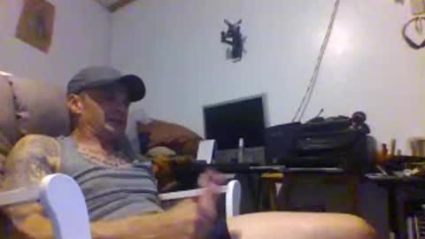 Snapshot of ipleaseherfromdaback chatting on October 26, 11:16 am BillyAllen online show from October 26, 11:16 am