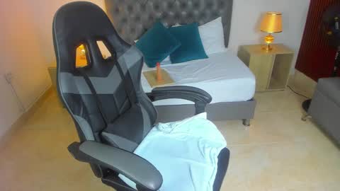 Irantzu online show from December 29, 3:24 pm