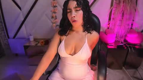 Snapshot of irina_rousee chatting on March 11, 2:34 pm irina_rousee online show from March 11, 2:34 pm