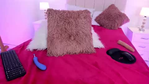 IRINA  online show from March 8, 5:33 pm