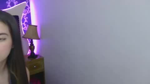    online show from December 12, 7:04 pm