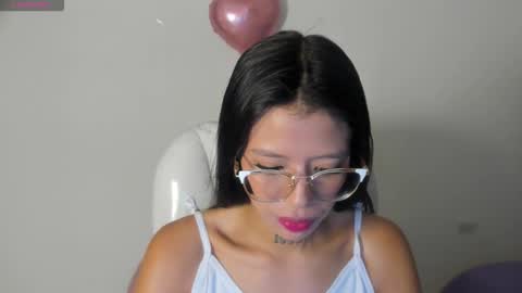 iris8_ online show from February 17, 12:23 pm