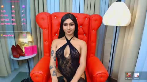 Snapshot of iris_lauren chatting on June 14, 2:24 am Iris online show from June 14, 2:24 am