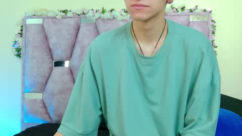 Iris online show from December 20, 4:36 pm