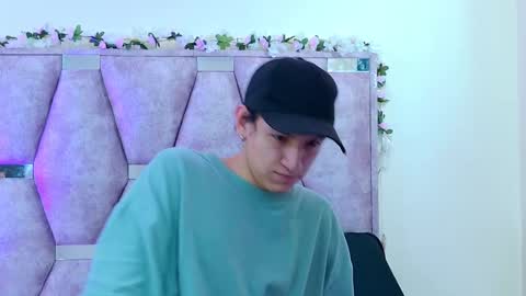 Iris online show from March 26, 5:29 pm