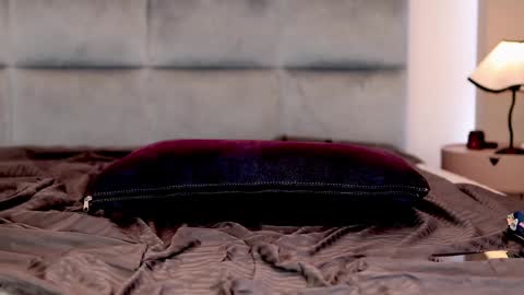 Rhaenyra online show from December 20, 7:55 am