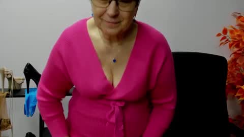 I R I S online show from January 24, 10:43 am