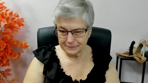 I R I S online show from September 16, 6:14 am