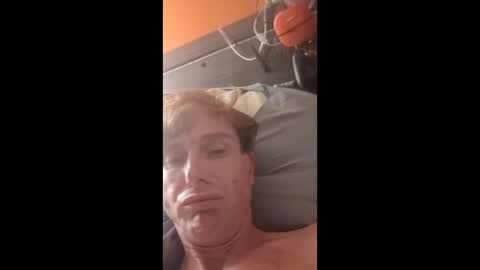 irishcock0317 online show from December 3, 4:53 am