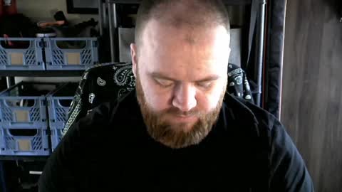 Snapshot of irishdaddy24 chatting on February 2, 1:19 pm twitter theirishman205 online show from February 2, 1:19 pm