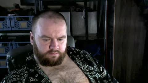 Snapshot of irishdaddy24 chatting on February 3, 2:02 pm twitter theirishman205 online show from February 3, 2:02 pm