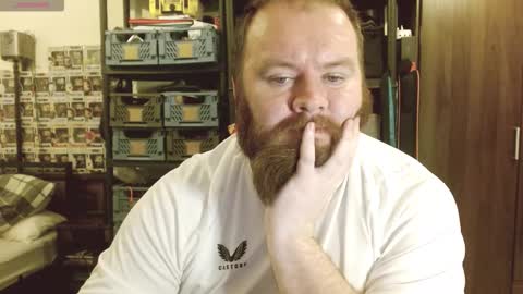 Snapshot of irishdaddy24 chatting on September 11, 7:58 pm twitter theirishman205 online show from September 11, 7:58 pm