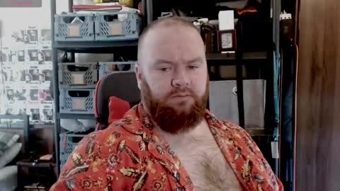 Snapshot of irishdaddy24 chatting on September 17, 12:51 pm twitter theirishman205 online show from September 17, 12:51 pm