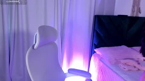 Snapshot of irismoira chatting on February 5, 12:21 pm Iris Moira online show from February 5, 12:21 pm