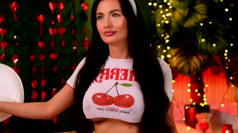 Snapshot of irisnightshade chatting on February 11, 4:17 am Maria online show from February 11, 4:17 am