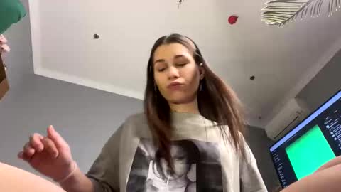 Snapshot of irisreynolds chatting on January 28, 11:50 pm Maria online show from January 28, 11:50 pm