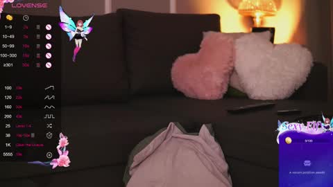 Snapshot of irisreynolds chatting on March 3, 3:19 am Maria online show from March 3, 3:19 am