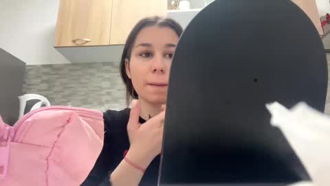 Snapshot of irisreynolds chatting on March 10, 3:56 am Maria online show from March 10, 3:56 am