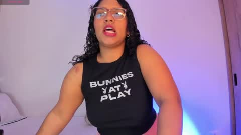 iris online show from April 11, 11:58 am