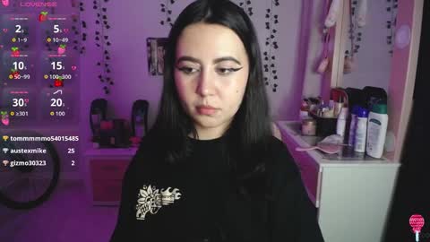 Snapshot of iriss_sky chatting on November 18, 5:01 am Iris online show from November 18, 5:01 am