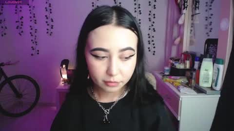 Snapshot of iriss_sky chatting on February 11, 6:07 am Iris online show from February 11, 6:07 am