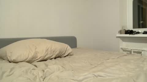 irma_b2004 online show from October 19, 7:36 pm