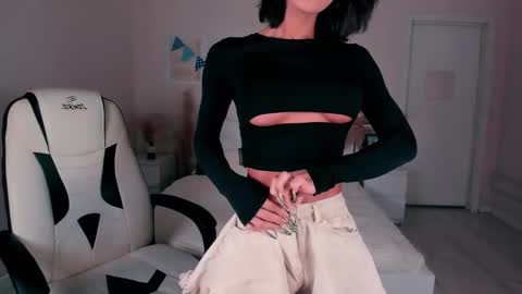  IRMA  FOLLOW ME  online show from September 26, 7:56 am