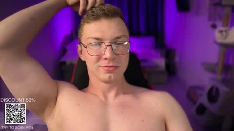 Iron online show from November 9, 2:21 am