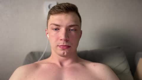 Snapshot of iron__chapman chatting on January 18, 7:50 pm Iron online show from January 18, 7:50 pm