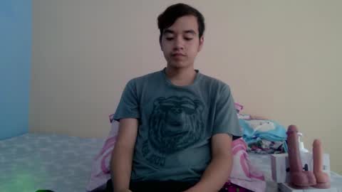 irondante01 online show from March 11, 12:22 pm