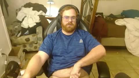 Snapshot of irreversible0 chatting on December 25, 9:13 am Matt online show from December 25, 9:13 am