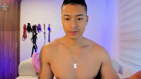 Snapshot of irvinepassion chatting on February 13, 10:11 am WILL ANDREW online show from February 13, 10:11 am