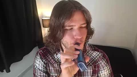 Snapshot of is_jesus chatting on May 29, 8:56 am Jess online show from May 29, 8:56 am