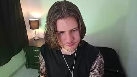 Snapshot of is_jesus chatting on June 24, 8:24 am Jess online show from June 24, 8:24 am
