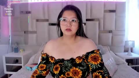 Snapshot of isa__rose chatting on October 6, 12:02 pm isa rose online show from October 6, 12:02 pm