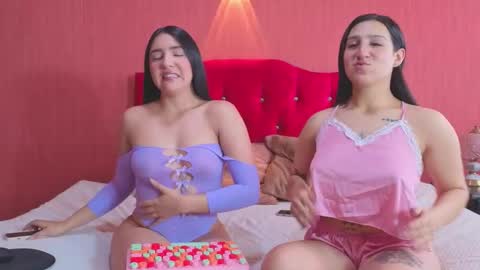 Isa and Natasha online show from October 23, 1:32 pm