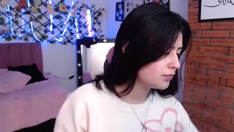 isabela online show from September 9, 3:17 am