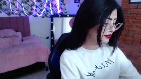 isabela online show from September 22, 9:06 pm