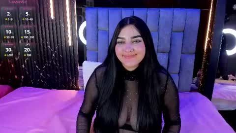 Snapshot of isa_gonzalez chatting on June 25, 7:51 pm Isa Gonzalez online show from June 25, 7:51 pm