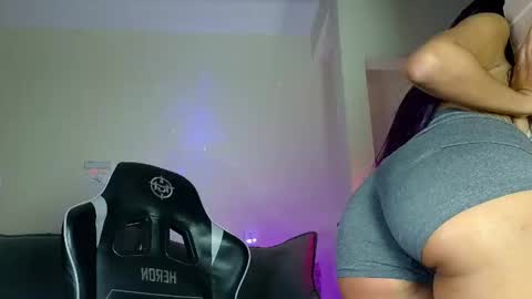 isa_hotwife online show from March 1, 2:30 pm