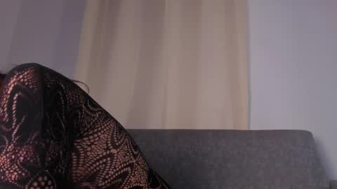 Snapshot of isa_kis_1 chatting on February 10, 3:21 pm Isabella online show from February 10, 3:21 pm