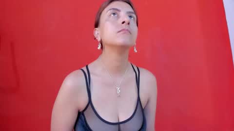 Snapshot of isa_kis_1 chatting on February 22, 12:19 pm Isabella online show from February 22, 12:19 pm