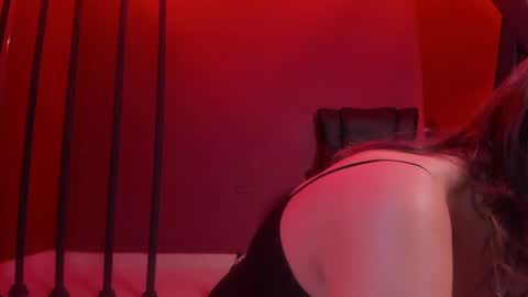 Snapshot of isa_kis_1 chatting on March 6, 2:51 pm Isabella online show from March 6, 2:51 pm