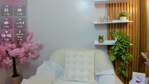 Snapshot of isa_sexy4u chatting on October 7, 9:56 pm ISA online show from October 7, 9:56 pm